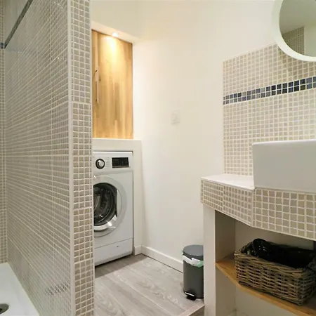 Les Ecrivains Apartment *